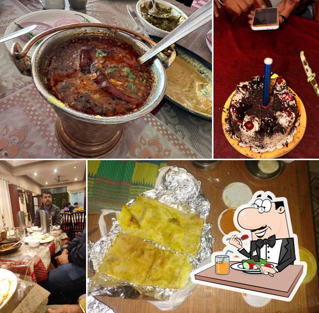 Food at Gunjan food valley