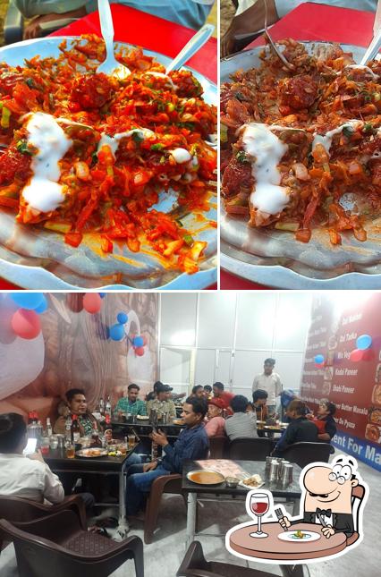 The photo of Kavita Chinese Fast Food’s food and interior