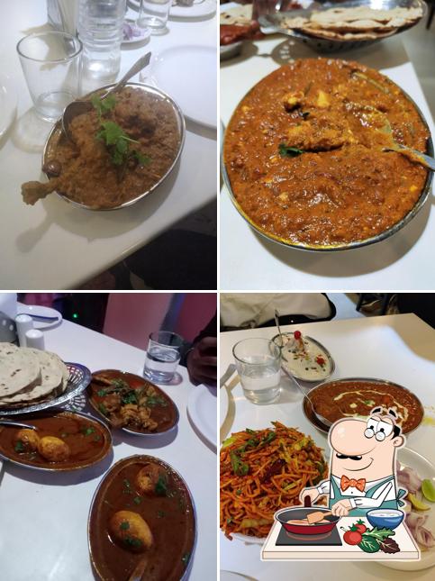 Chicken curry at Ashoka Biryani Family Restaurant