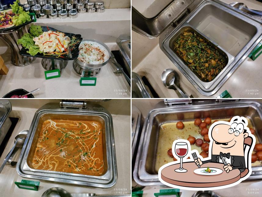 Meals at Citrus Café by Lemon Tree