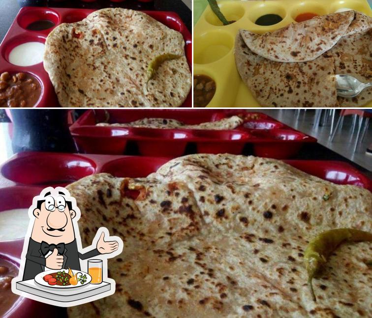 Meals at Kakunje's Parathas