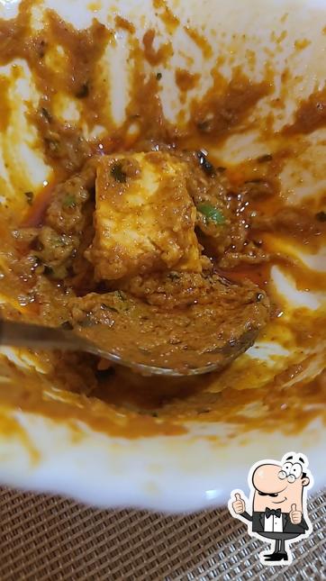 Look at the pic of Foodwala