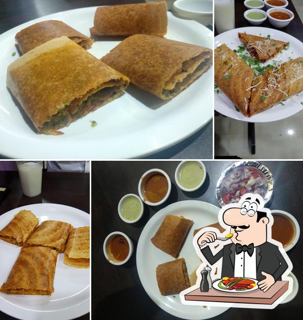 Food at GJ 5 Fancy Dosa