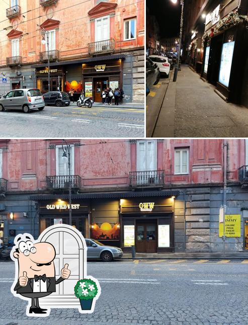 Guarda gli esterni di Old Wild West Fast - Napoli Portici