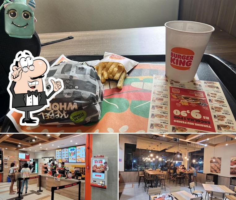 Entre diversos coisas, interior e comida podem ser encontrados no Burger King