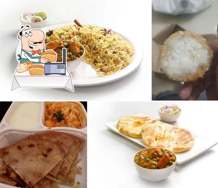 Garlic bread at Lunchbox - Meals & Thalis