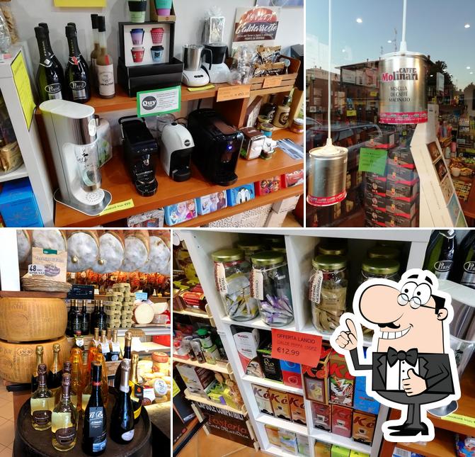 Ecco una foto di La Peppina Bottega della Capsula