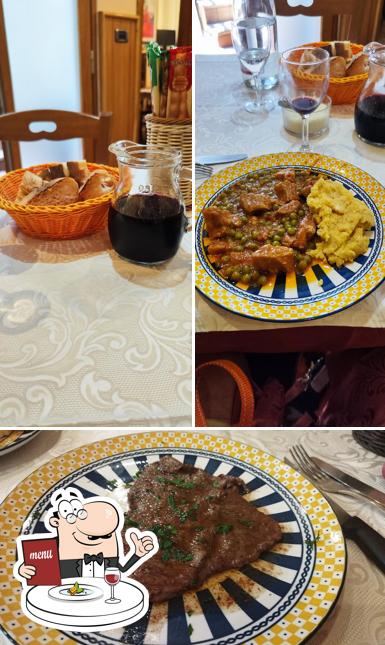 Platti al Trattoria S. Clemente