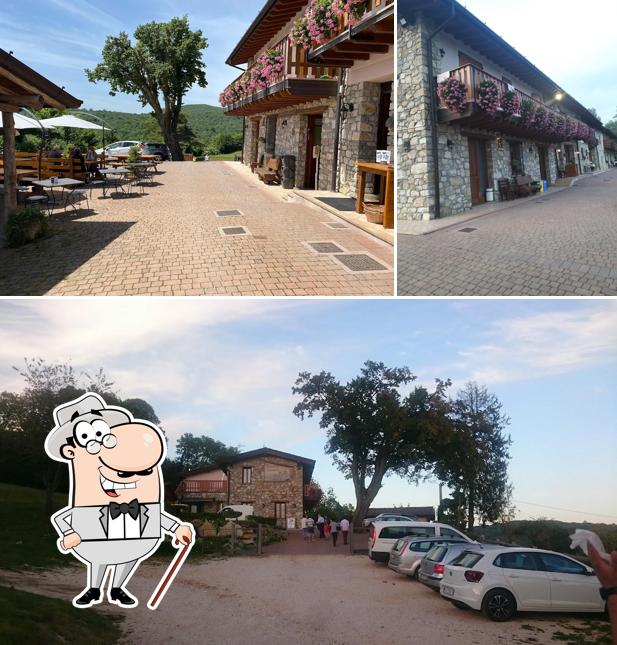 Curiosa tra la parte esterna di Agriturismo dell'Altopiano