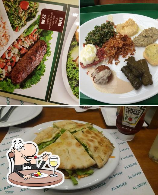 Platos en Al Badah