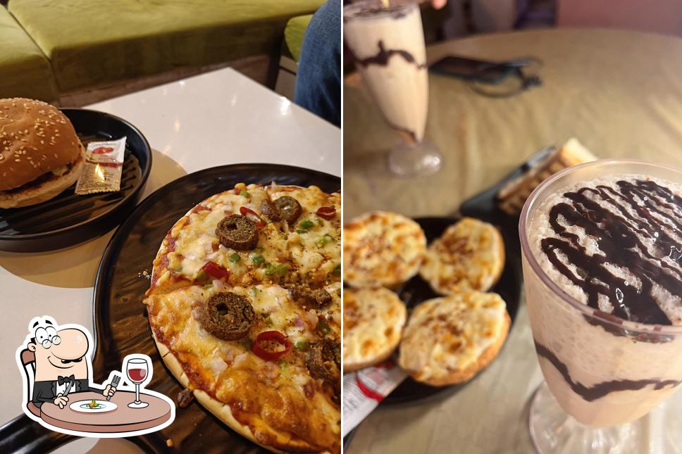 Food at Foodos Eatery