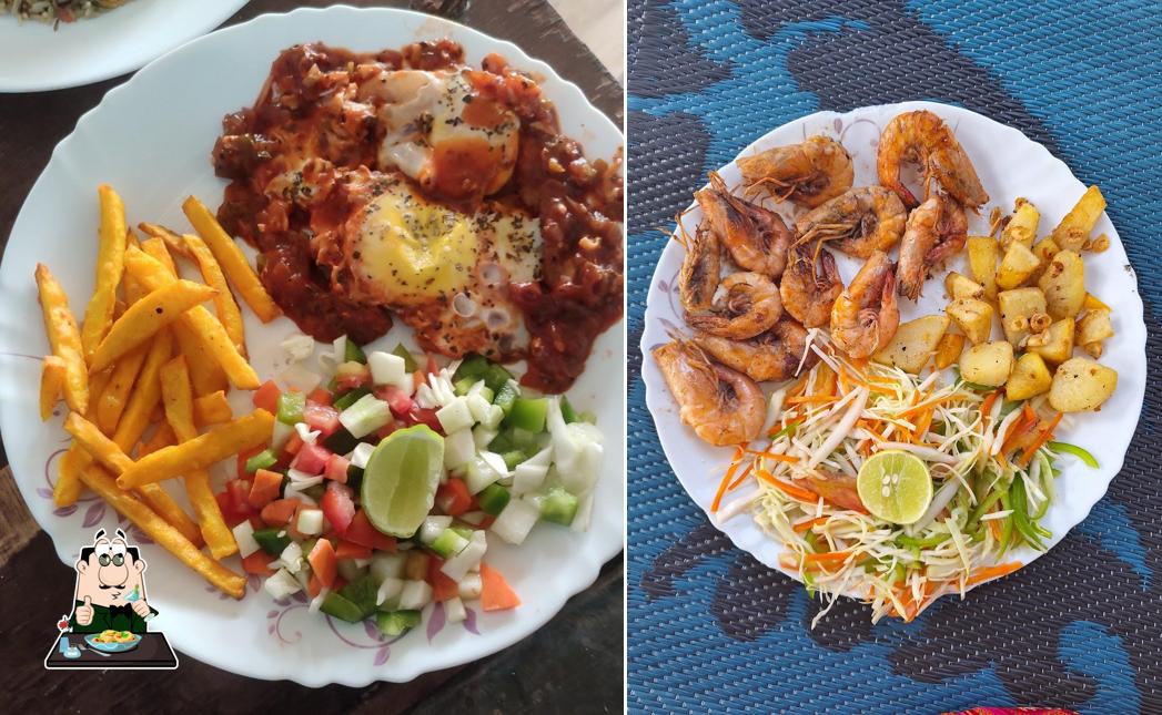 Food at Kushal Cafe