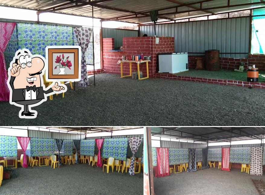 The interior of हाॅटेल स्वराज्य ,व्हेज &नाॅन व्हेज