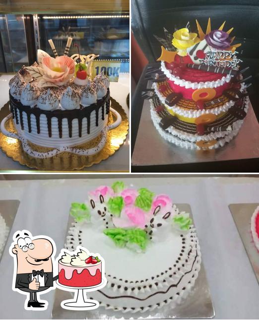 See this picture of Ayyangar Bakery