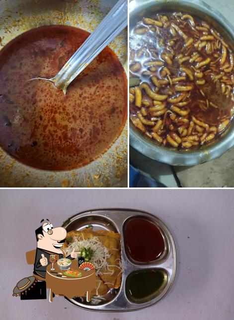 Food at Shree Ballaleshwar Misal