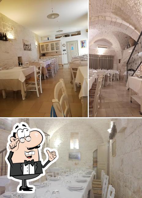 Siediti a un tavolo di La Piazzetta