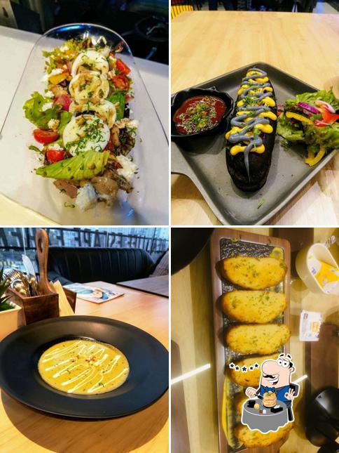 Food at Masquerade By Mystery Rooms