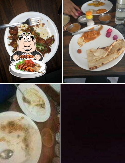 Food at Eating Time Restaurant