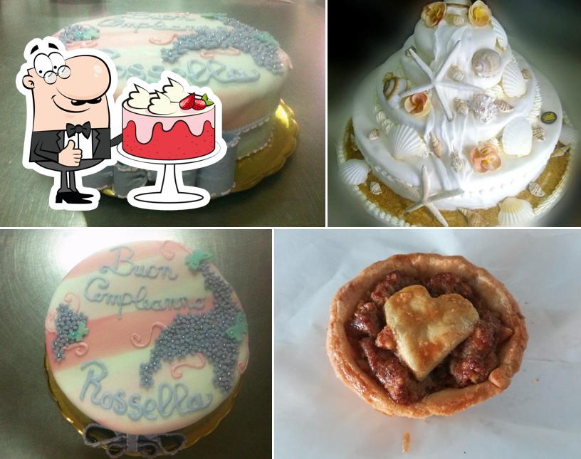Vedi questa foto di F.lli Guadagno Pasticceria Bar Gelateria