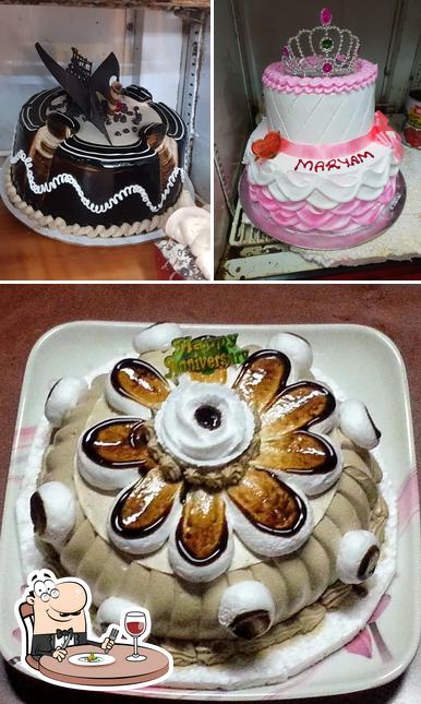 Food at Chandna Bakery And Sweets