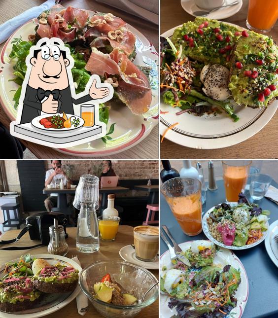 Nourriture à Mignon Café