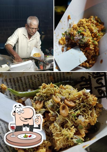 Food at Om Ganesh Bhel (Special Kolhapuri Bhel)