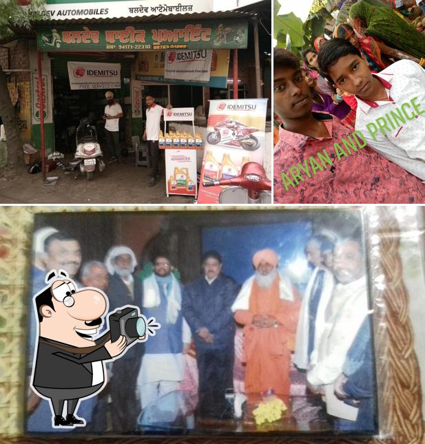 Here's a picture of Sai da Dhaba