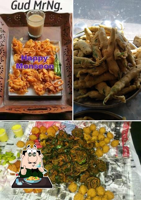 Meals at jay laxmi bhajiya house