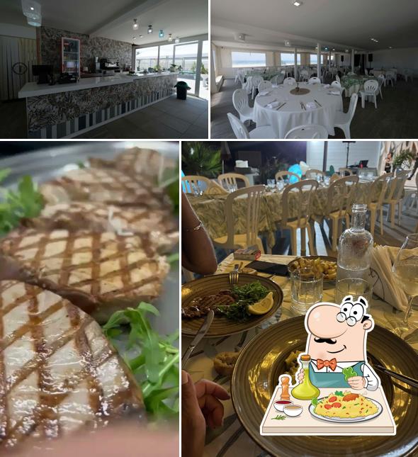 La foto di cibo e interni da Tabata beach bar and restaurant