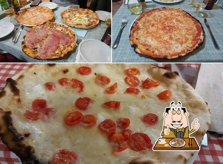 A La Ruota, puoi prenderti una bella pizza
