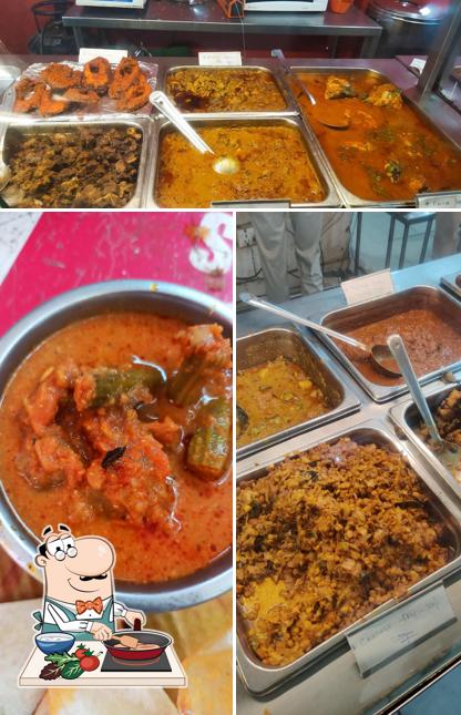 Chicken curry at Dolphins Curry Point