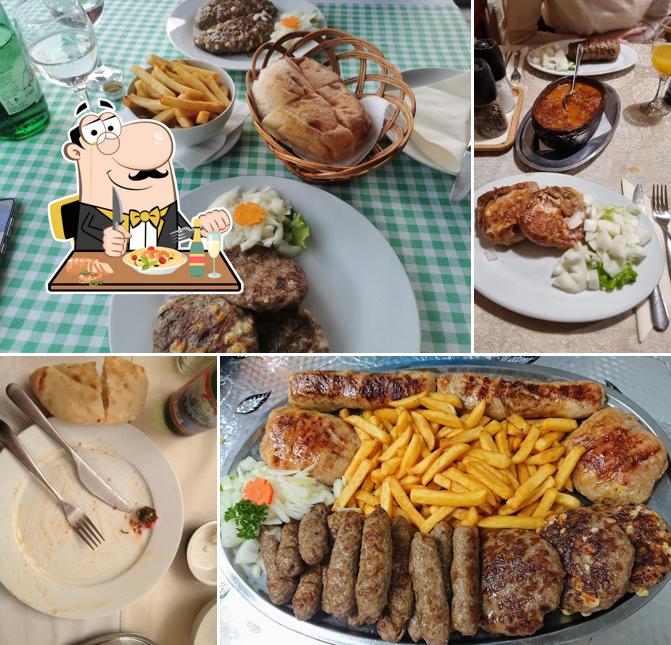 Cibo al Tvornica Pljeskavica Kosta