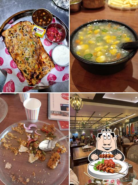 Food at Brothers Dhaba