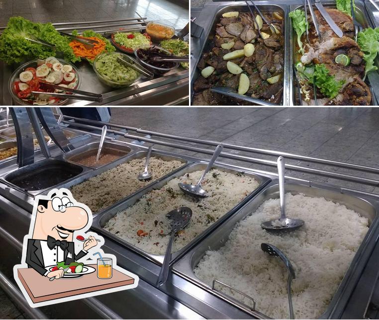 Comida em Churrascaria Estradeiro Cubatão