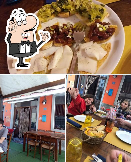 La immagine di interni e cibo da La Cantina Nel Borgo Di Tanci Cristina & C. Snc
