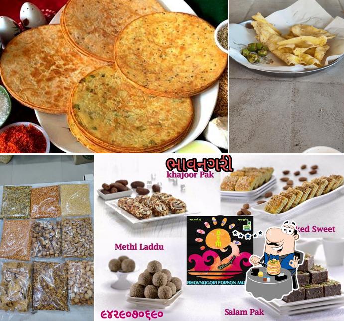 Meals at New Bhavnagari Farsan Mart