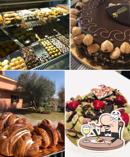 Platti al Pasticceria Caffetteria di Matteoni R. E D