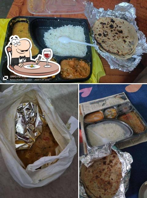 Food at R. S. Bhojnalaya