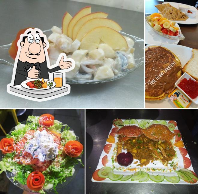 Food at LATA MORTU PAIKHOT
