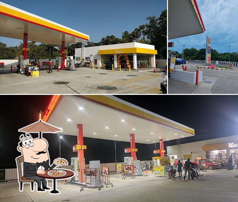 Take a look at the exterior of Shell V PRO Petrol Bunk