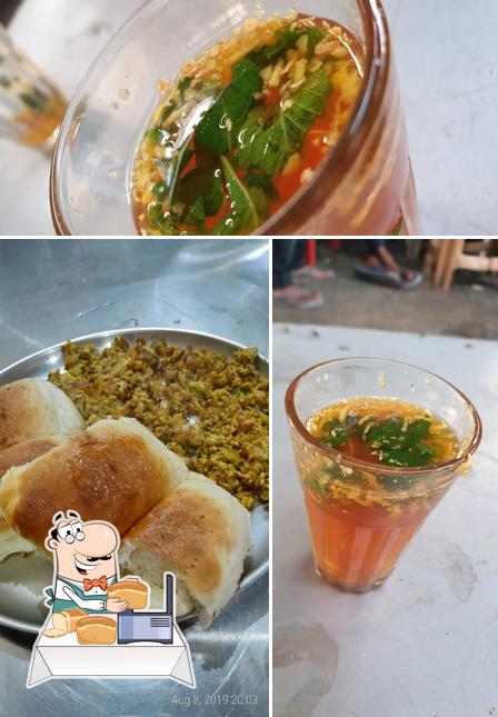 Garlic bread at Bond Tea House