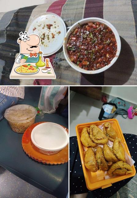 Meals at Maakhan Bhog
