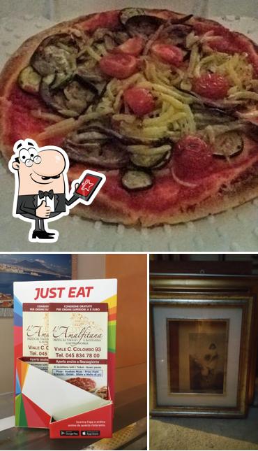 Guarda questa foto di Pizzeria L'Amalfitana - Viale Colombo