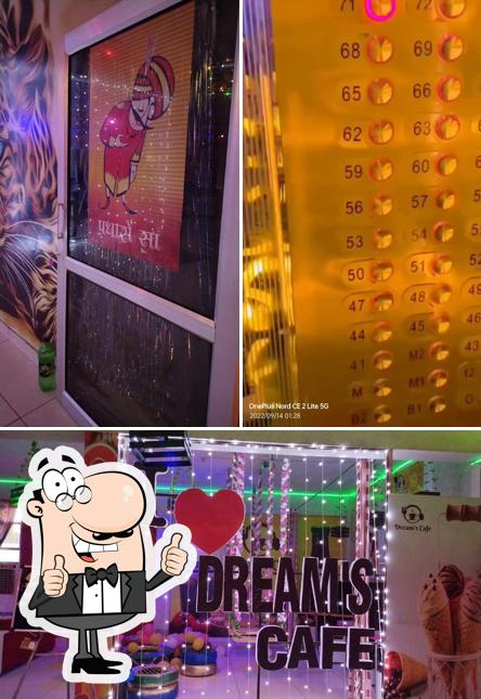 Here's a picture of Dream's Cafe