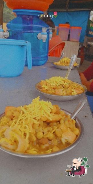 The interior of Fuffa Buniya wale