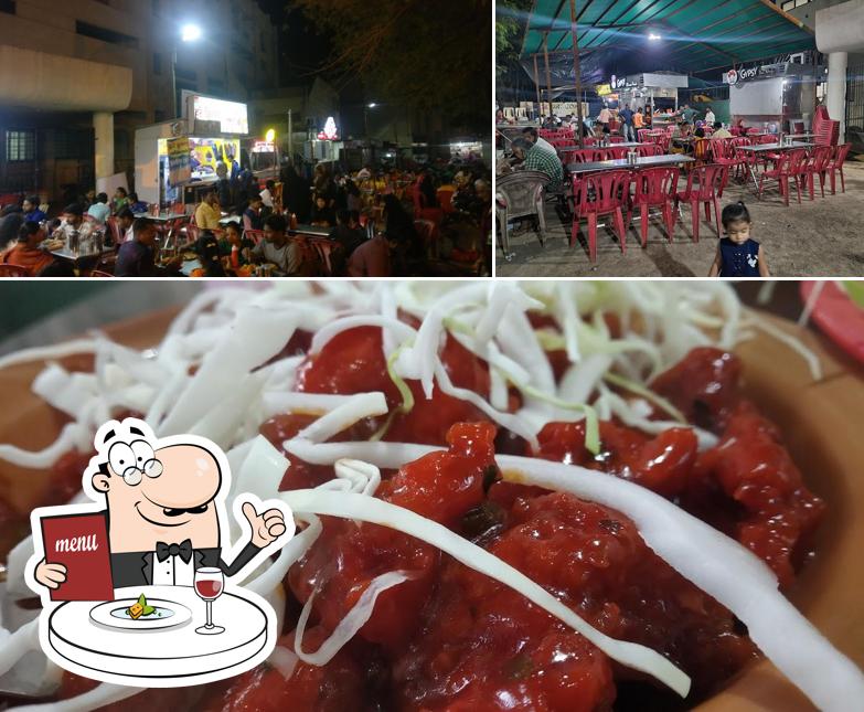 The image of food and interior at Gypsy chinese fast food centre