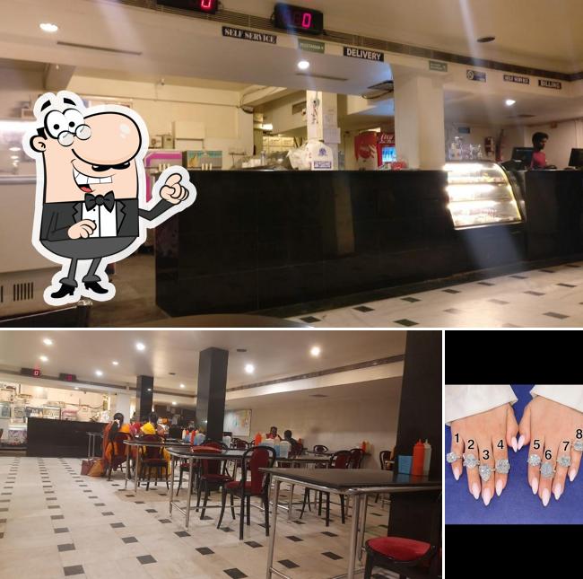The interior of Richy Rich