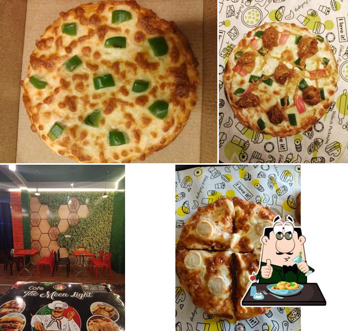 Cafe, The Moon Light