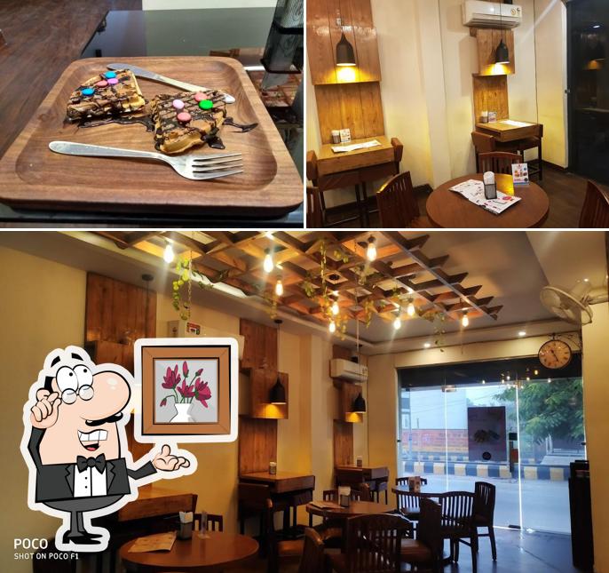 Check out how Frozen Junction looks inside