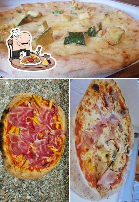Ordina tra le svariate varianti di pizza